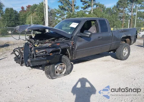 2002 Dodge Ram 2500 St z USA, uszkodzony, nr VIN 3B7KF23672M200733